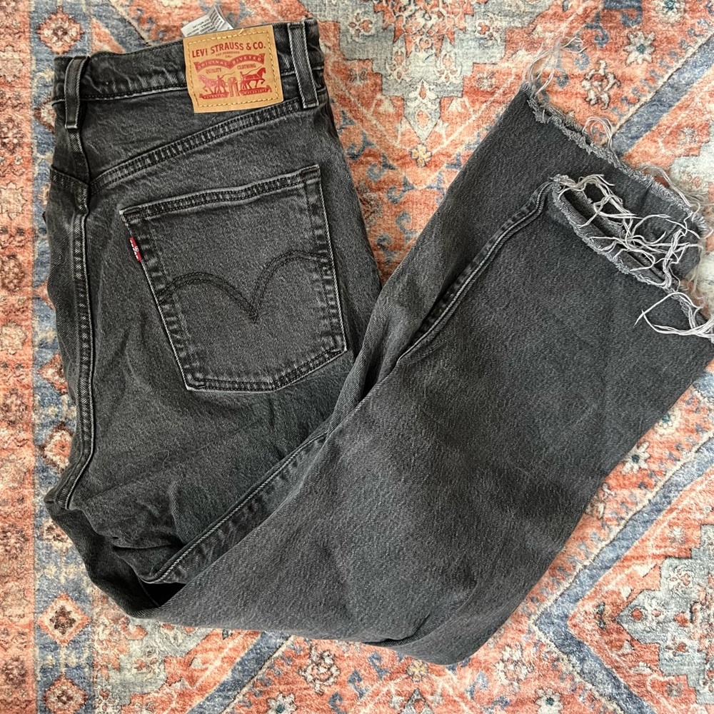 Levi’s Straight Leg Ribcage Jean